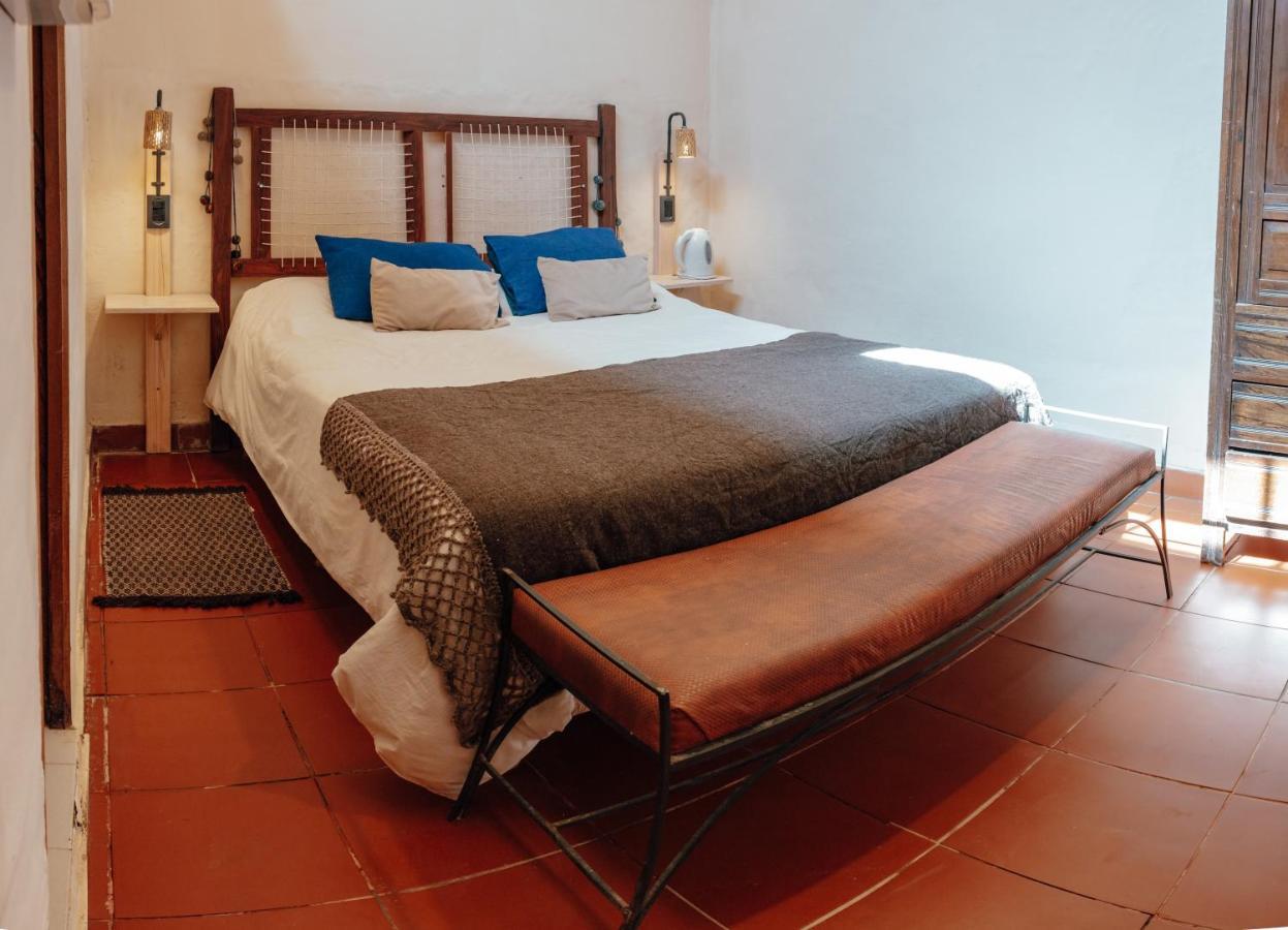 Casa De La Flia. Sanchez Bed and Breakfast Humahuaca Eksteriør billede